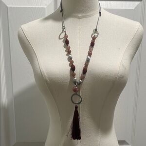 Elegant Adjustable Beaded Necklace with Tassel